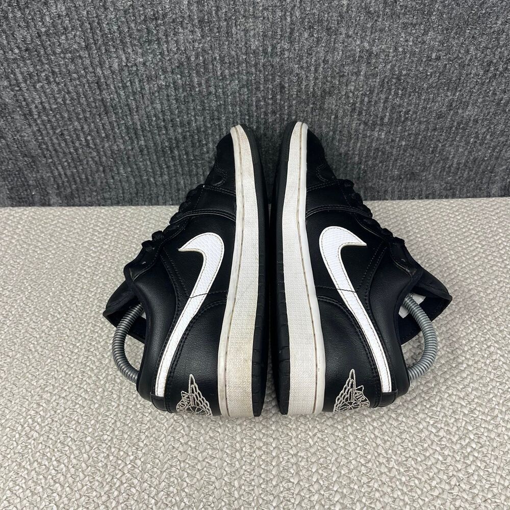 Nike Air Jordan 1 Low Black White Leather Shoes Women’s 8.5 AO9944-001 - Picture 5 of 8